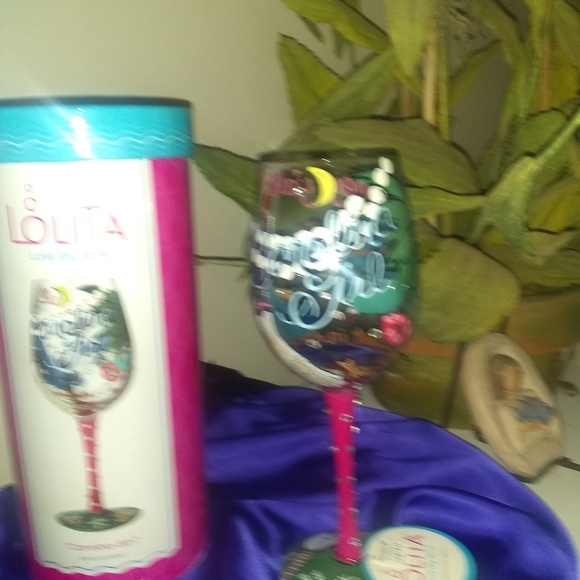 Lolita " Carolina Girl" wine glass